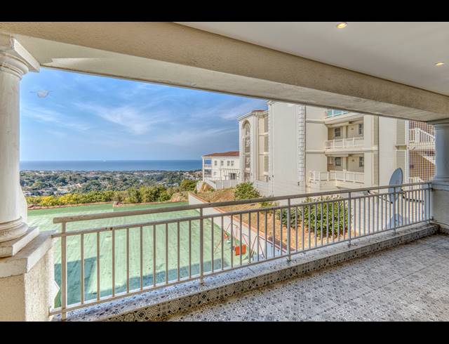 3 BEDROOM SIMPLEX FOR SALE IN LA LUCIA